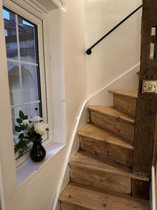 The Nook Lincoln Villa Екстериор снимка