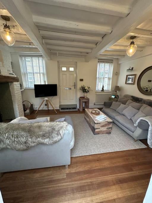 The Nook Lincoln Villa Екстериор снимка