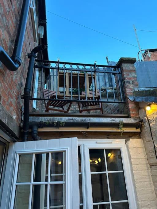 The Nook Lincoln Villa Екстериор снимка